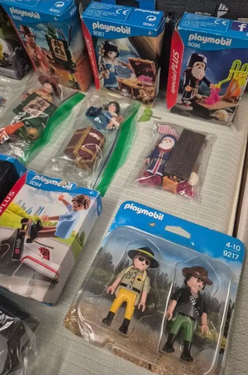 プレイモービル まとめ出品 - メルカリ