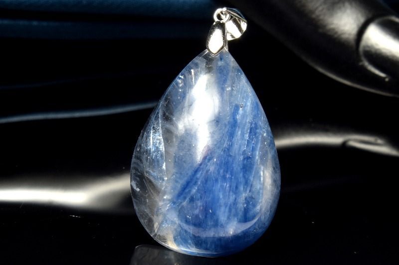 1点物】シルバー925◇天然無着色 カイヤナイトシリカ 32x22mm
