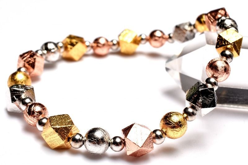 宇宙からの贈り物 アルタイ隕石(メテオライト)　8mm　ミックス ブレスレット 宇宙からの贈り物 アルタイ隕石(メテオライト) 8mm ミックス