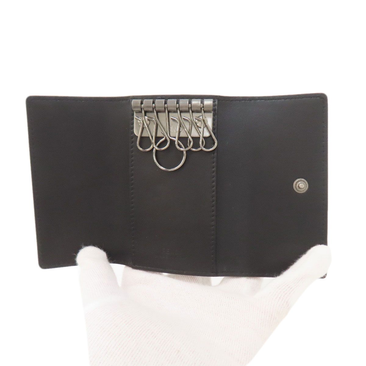 FENDI フェンディ ロゴ キーケース カーフ レディース [中古] - メルカリ