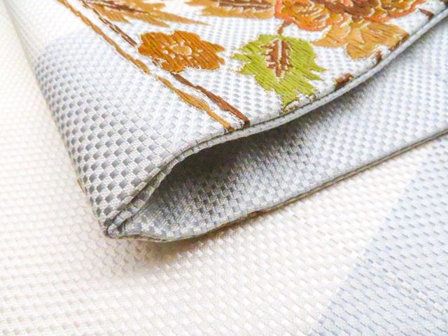 一輝堂】九寸名古屋帯 太鼓柄 金糸 唐草 正絹 25b11-2167 - メルカリ