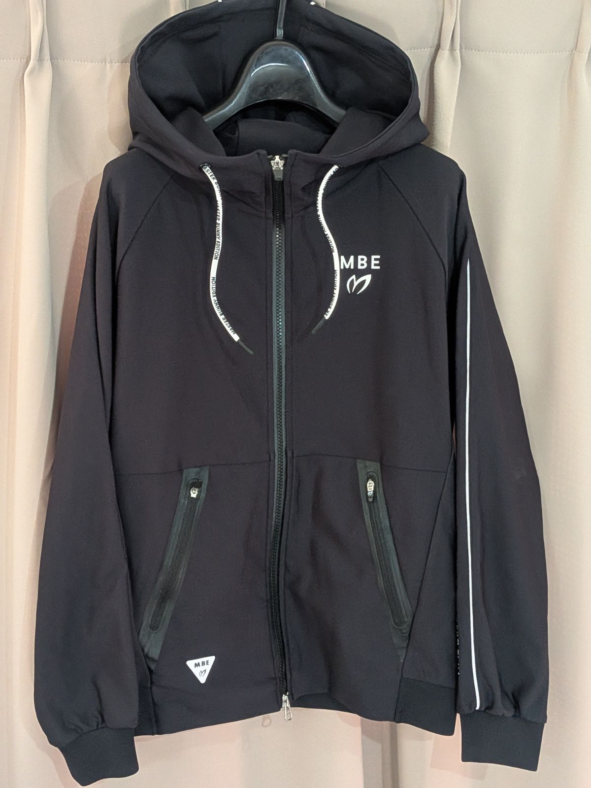MBE Master Bunny Edition ジップパーカー 0 M 黒 - メルカリ