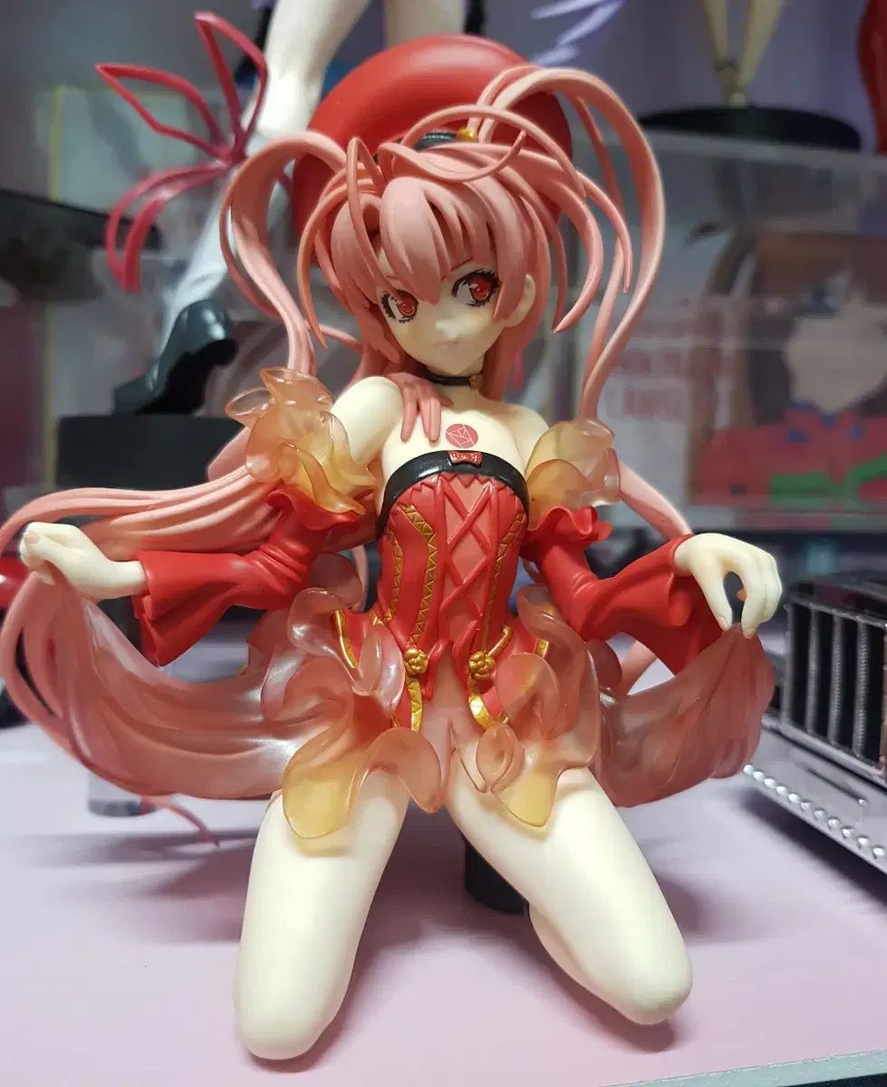 未開封 機神飛翔デモンベイン アナザーブラッド フィギュア 1/8 Amazon