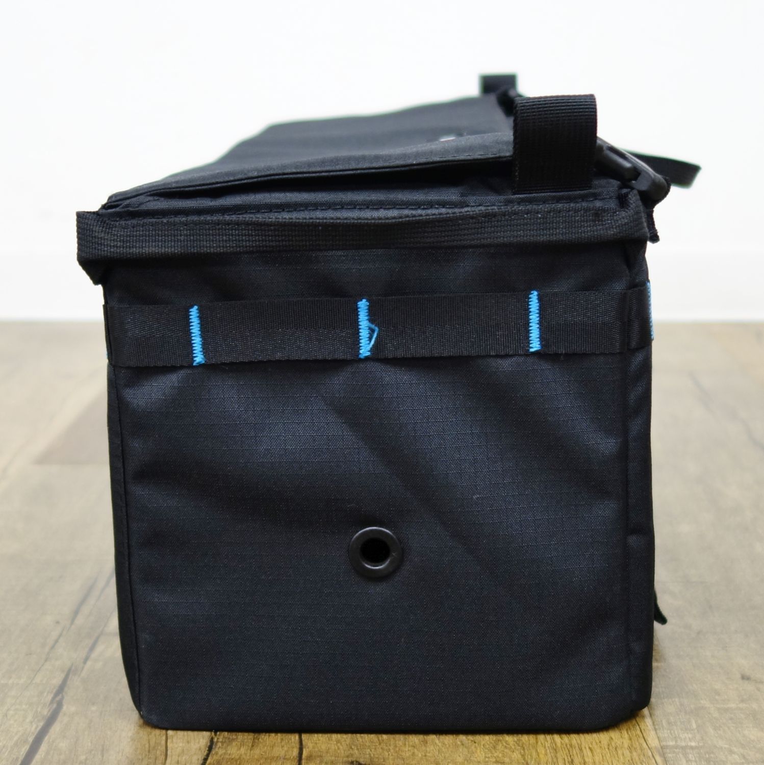 美品 ヘリノックス Helinox ストレージボックスM ブラック 小物 ケース