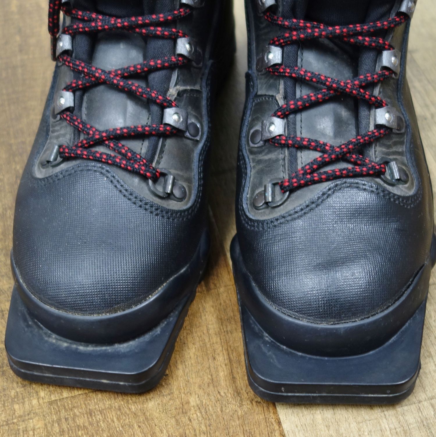 ガルモント GARMONT テレマーク スキー ブーツ 75mm 3ピン バック