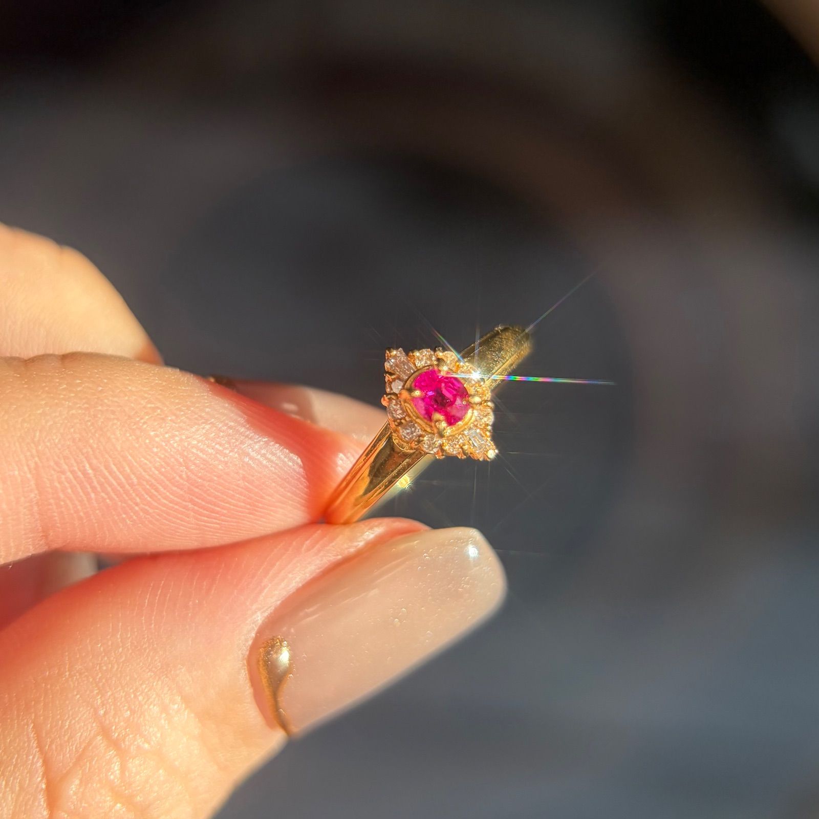 【買取店】K18 ルビー 取り巻き ダイヤ ※トップのみ 買取店】K18 ルビー 取り巻き ダイヤ ※トップのみ K18 ルビー リング