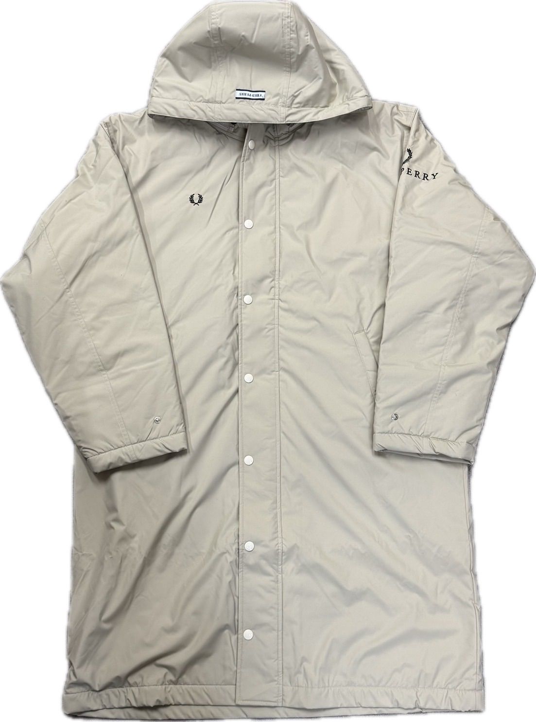 DA1717 「新品未使用品」FRED PERRY フレッドペリー ダウンジャケット