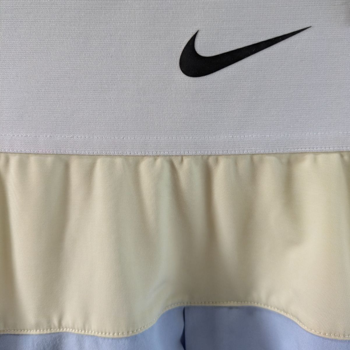 NIKE ナイキ テニス ウェア スコート Sサイズ（М寄り） 中古品 白