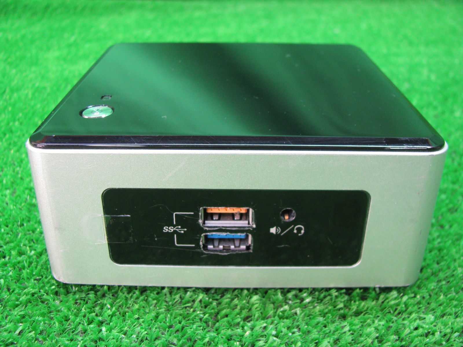 win11 pro導入済 intel ミニPC NUC11PAHi3000 Intel NUC 11 Pro