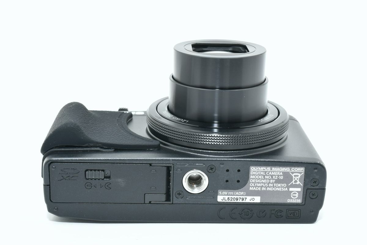 極美品｜OLYMPUS STYLUS XZ-10 1200万画素 裏面照射型CMOS F1.8-2.7
