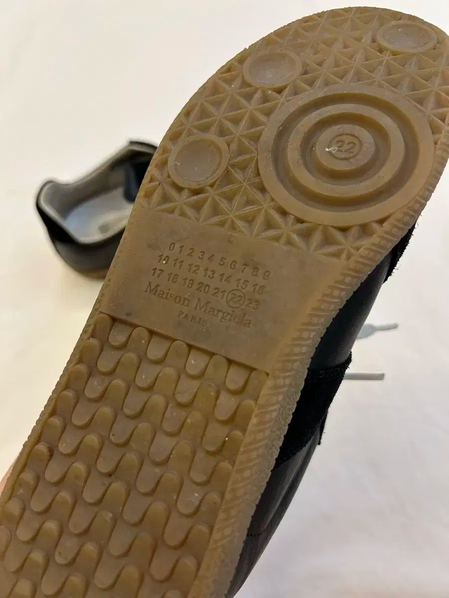 メゾンマルジェラ ドイツ軍 スニーカー - メルカリ