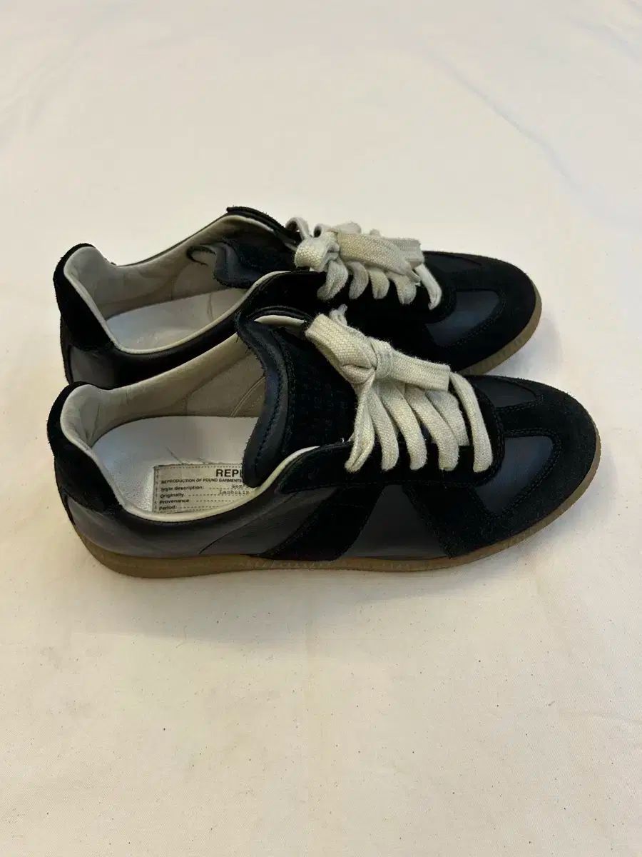 メゾンマルジェラ ドイツ軍 スニーカー - メルカリ