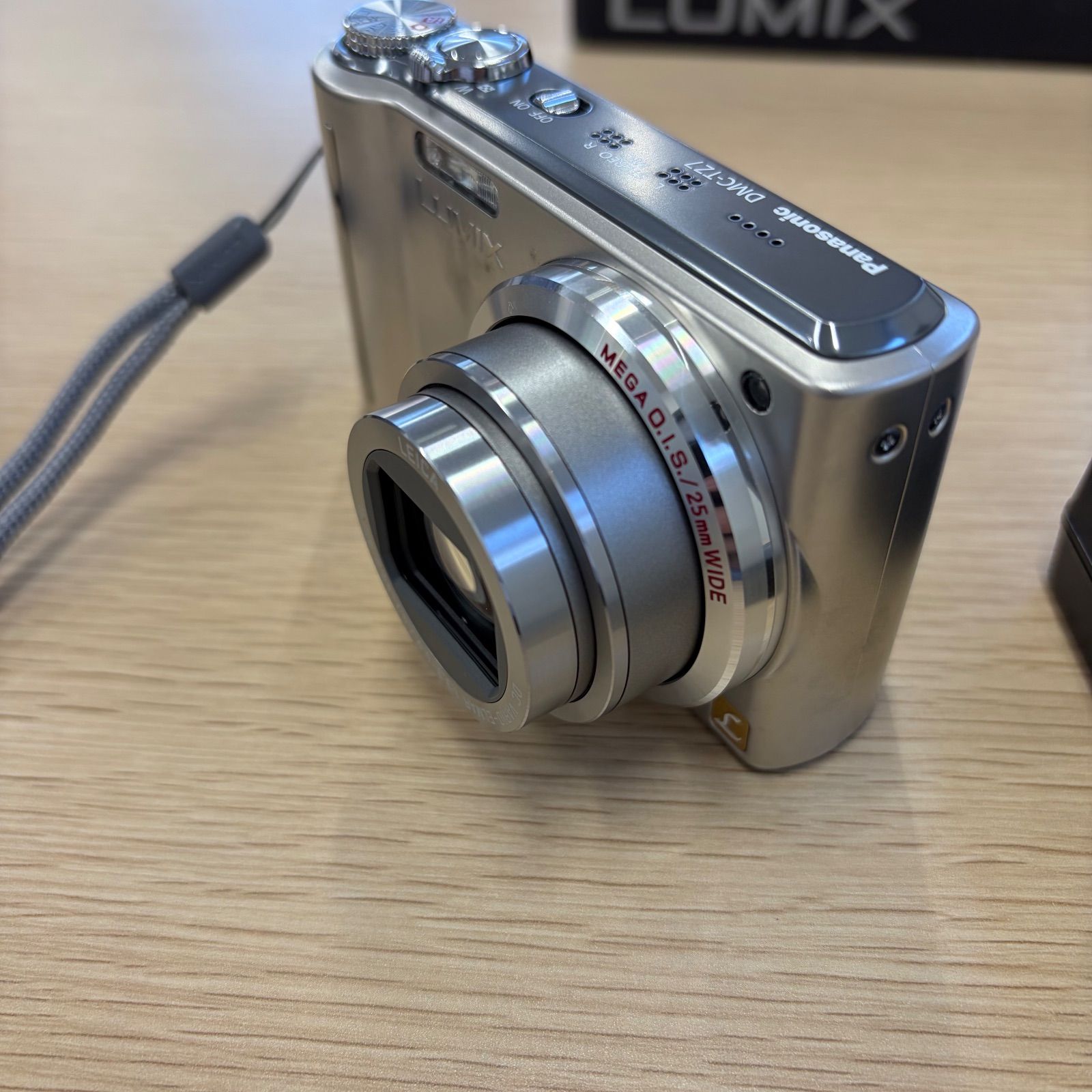 Panasonic LUMIX DMC-TZ7 シルバー Panasonic LUMIX DMC TZ7公式