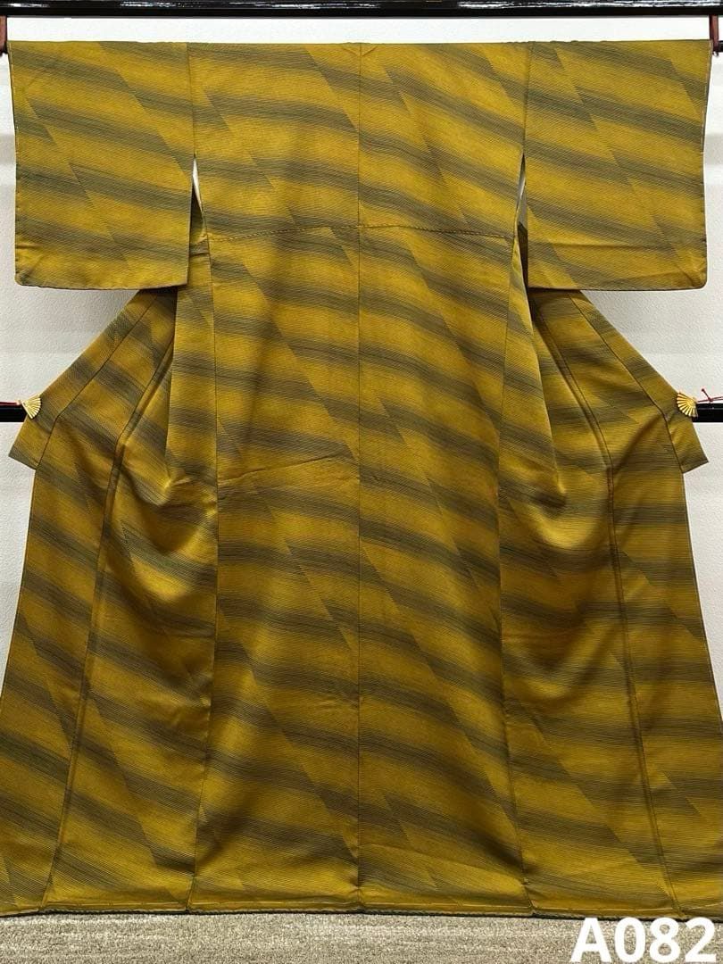 小紋 ますいわ屋扱い 正絹 躾糸付き A082