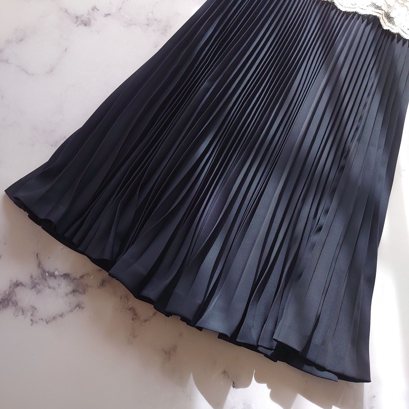 【美品】エポカ ロング丈 ワンピース ドレス プリーツ レース ピンク M 近年モデル エポカ ドッキングワンピース レース プリーツ ロング 40 M