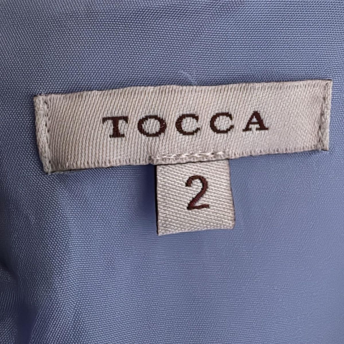 ✨美品✨【トッカ】半袖ワンピース　膝丈　サイズ4 薄紫　シアサッカー素材 ✨美品✨【トッカ】半袖ワンピース 膝丈 サイズ4 薄紫 シアサッカー素材