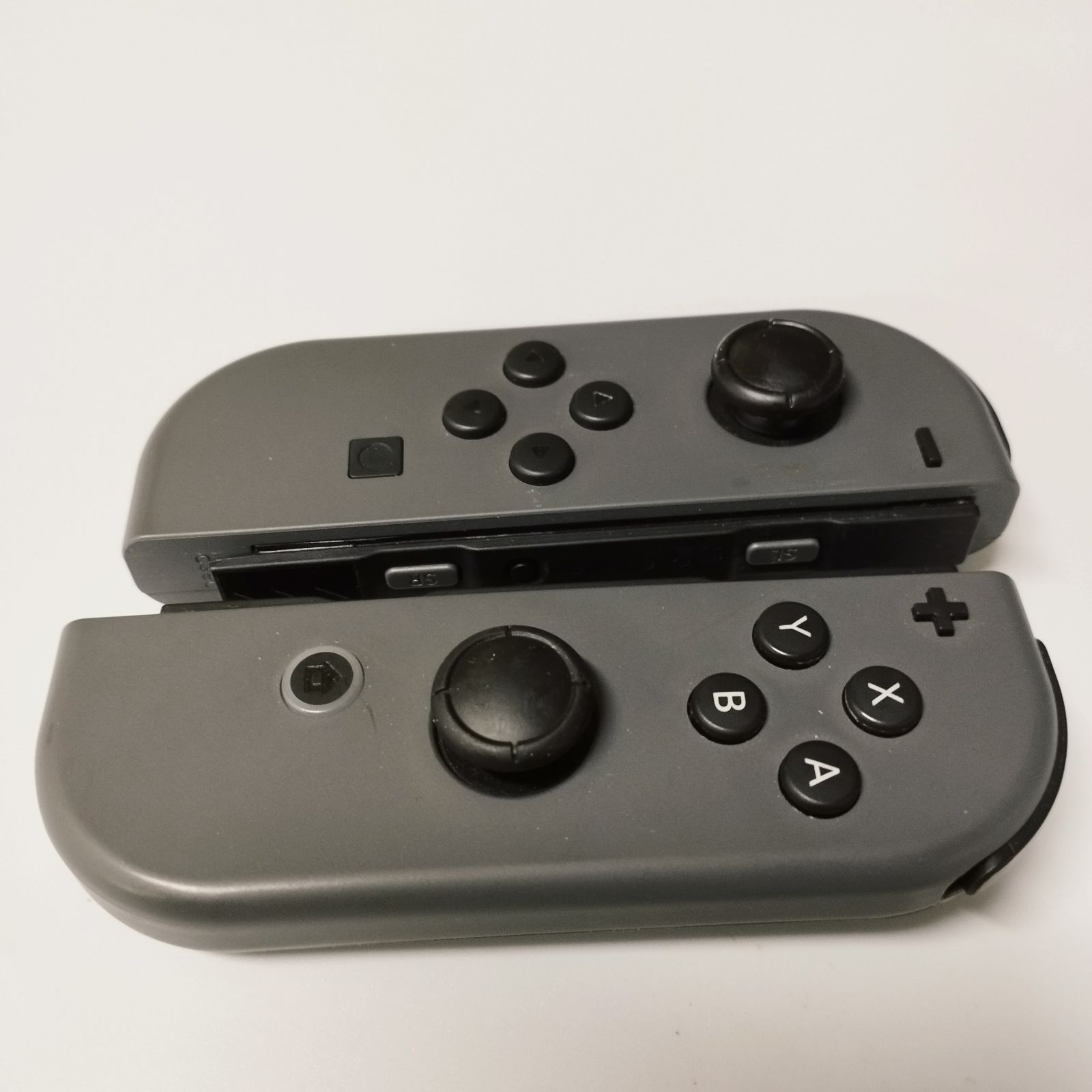 d*3様 Switch本体 Joy-Con6個 やや難あり Amazon.co.jp: 【整備済み品】 任天堂 Nintendo Switch 本体