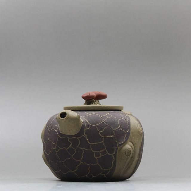 2色の霊芝を春に供紫砂壺 中国宜興 紫泥急須・