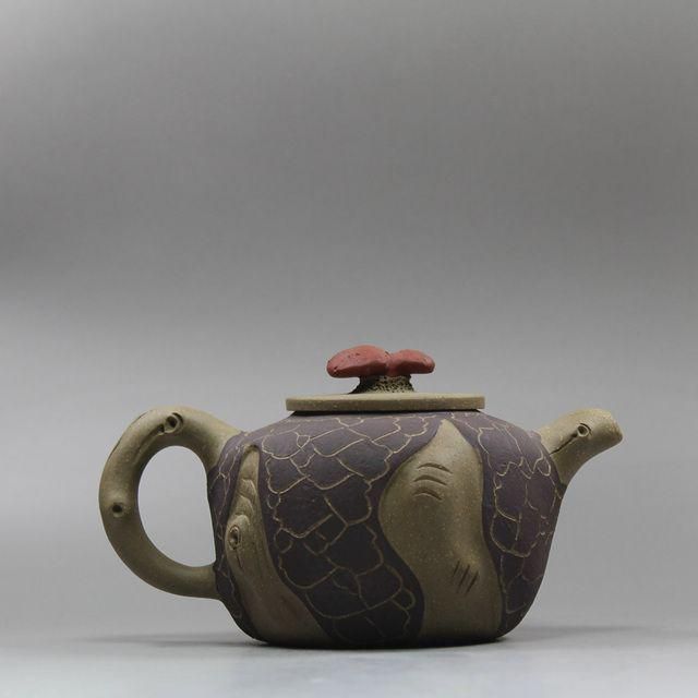 2色の霊芝を春に供紫砂壺 中国宜興 紫泥急須・