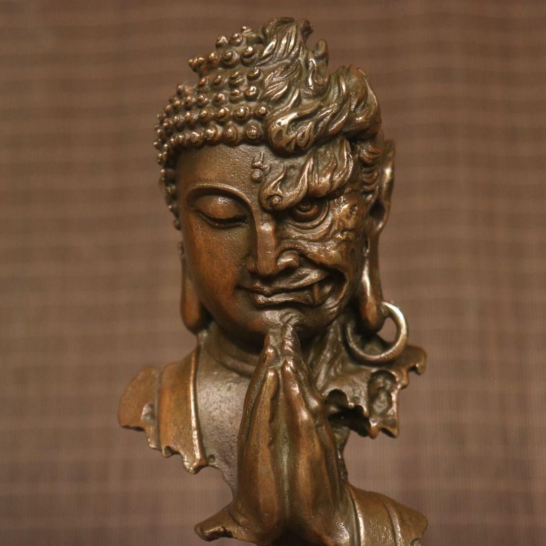 銅製 釈迦如来仏仏像 事務デスクトップ机 茶室 茶寵 置物 装飾品 工芸品 銅 細工 釈迦如来仏仏像 事務デスクトップ机 茶室 茶寵 置物 装飾品