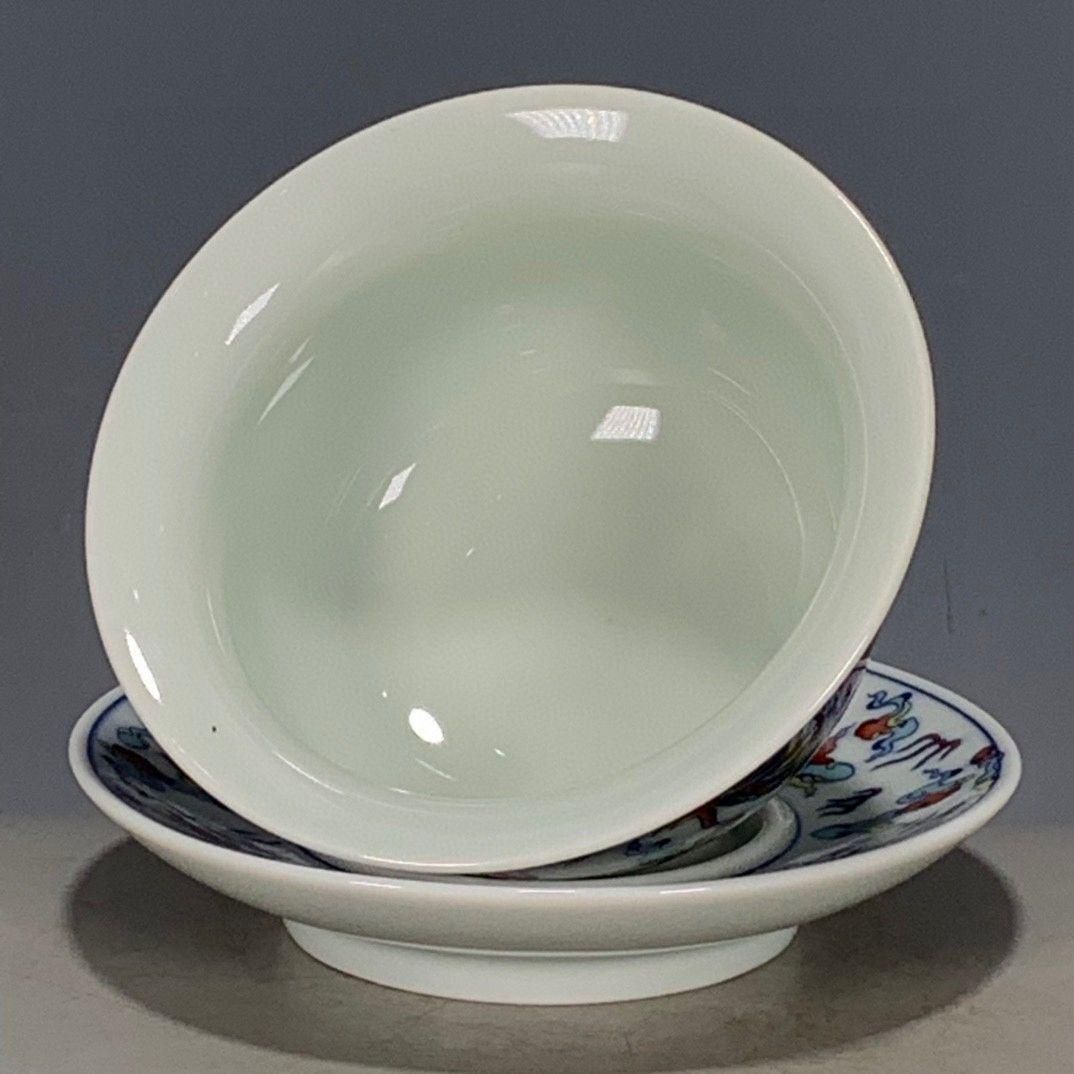 大明成化斗彩釉下彩三才蓋碗大湯飲 景徳鎮 陶磁器 現代工芸品 美術品 置物 大明成化斗彩釉下彩三才蓋碗大湯飲 景徳鎮 陶磁器 現代工芸品 美術品