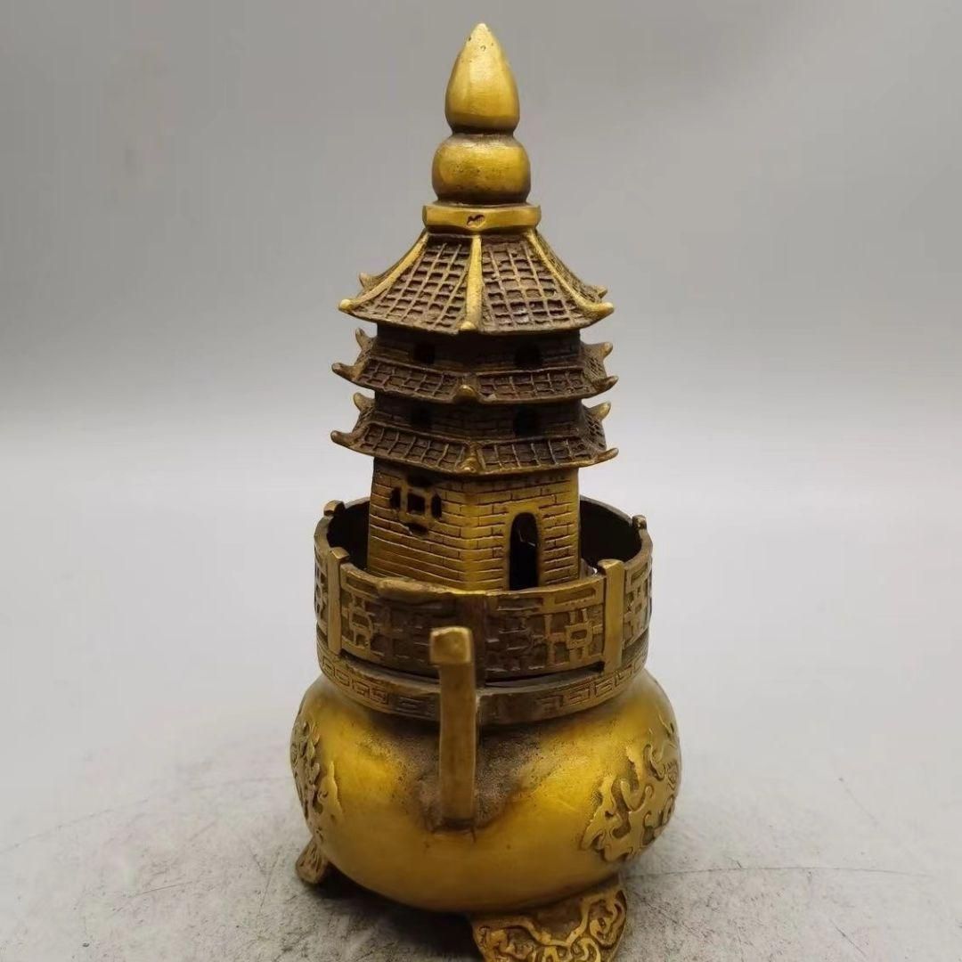 銅器 太上老君錬丹炉 三足鼎 供養塔薫炉 香道具 装飾品 工芸品 置物 銅器 太上老君錬丹炉 三足鼎 供養塔薫炉 香道具 装飾品 工芸品 置物