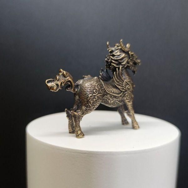 麒麟 山海経 瑞獣 装飾品 工芸品 美術品 置物 - メルカリ