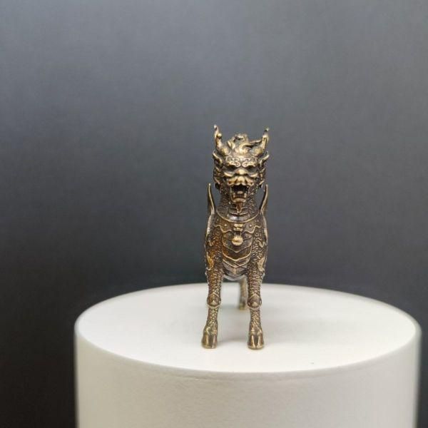 麒麟 山海経 瑞獣 装飾品 工芸品 美術品 置物 - メルカリ