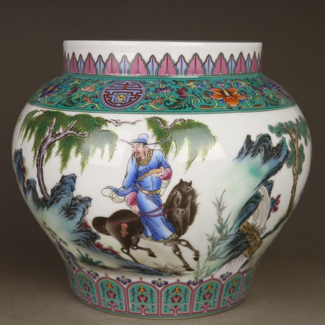 乾隆款琺瑯彩人物図磁の壺 景徳鎮 陶磁器 装飾品 現代工芸品 美術品