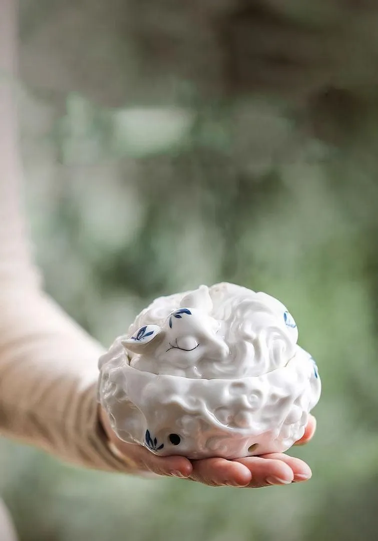 九尾狐の焼物 香炉 香道具蓋置 置物