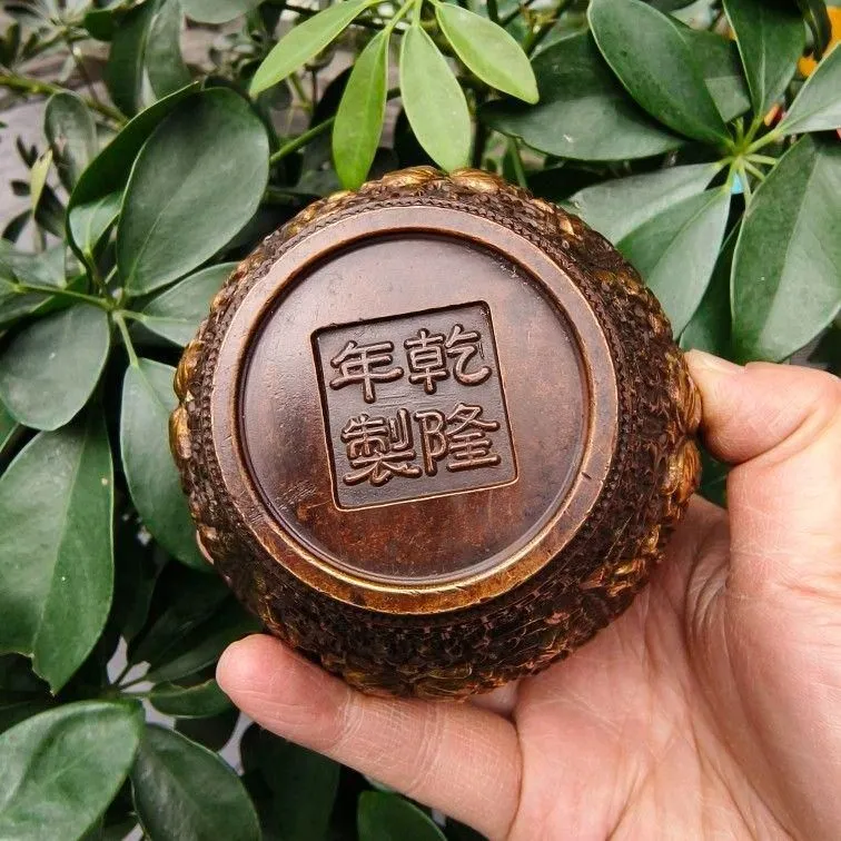 銅 細工 のレリーフお花お 茶の缶 装飾品 現代工芸品美術品 置物 美術品・アンティーク・コレクション 銅 細工 のレリーフお花お 茶の缶
