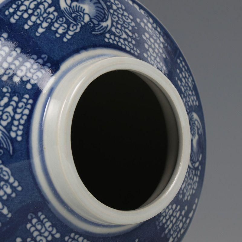 青花喜字尖蓋壺 西瓜壺 茶壺 景徳鎮 陶磁器 装飾品 現代工芸品 美術品 置物 青花喜字尖蓋壺 西瓜壺 茶壺 景徳鎮 陶磁器 装飾品 現代