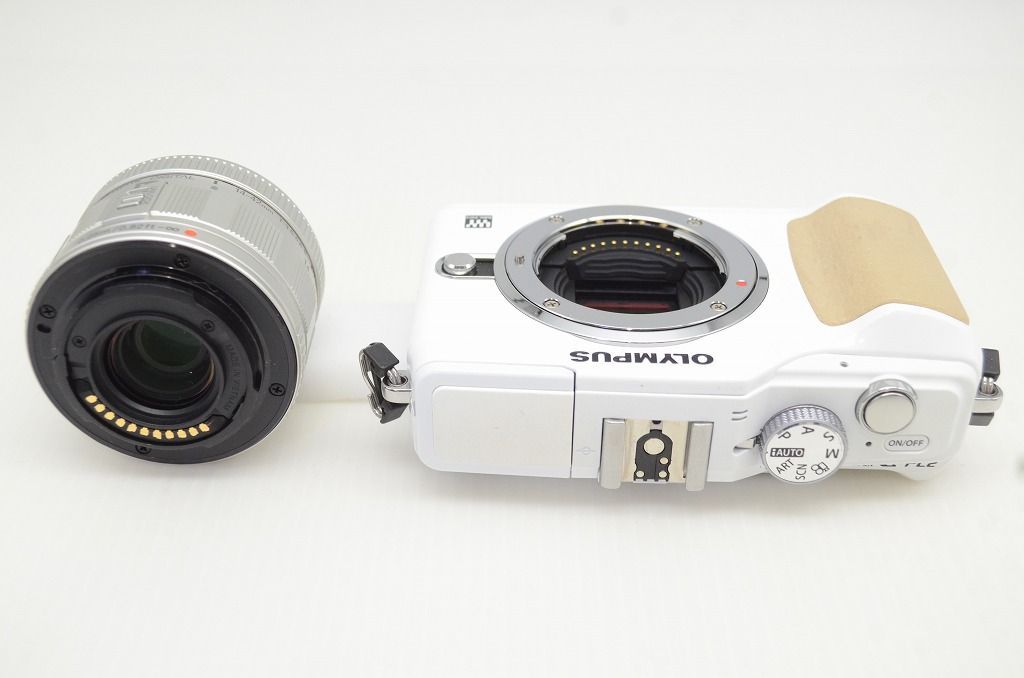 美品 OLYMPUS PEN Lite E-PL2 + M.ZUIKO DIGITAL 14-42mm F3.5-5.6 II