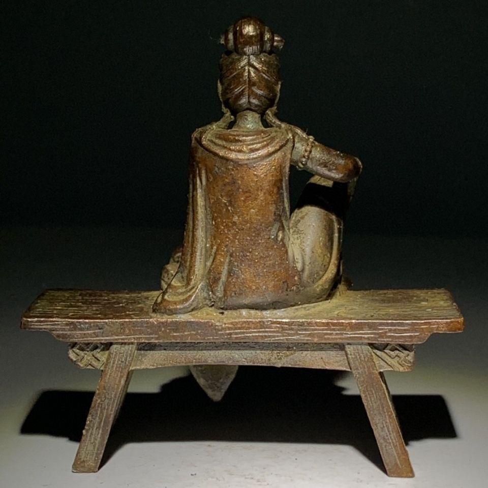 銅細工 観音菩薩像 装飾品 工芸品 美術品 置物 - メルカリ