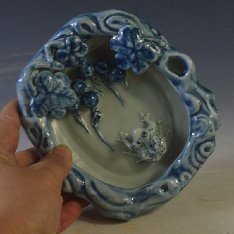 景徳鎮 陶磁器 手画青花蛙趣筆洗筆舐書道具 文房具 装飾品現代工芸品