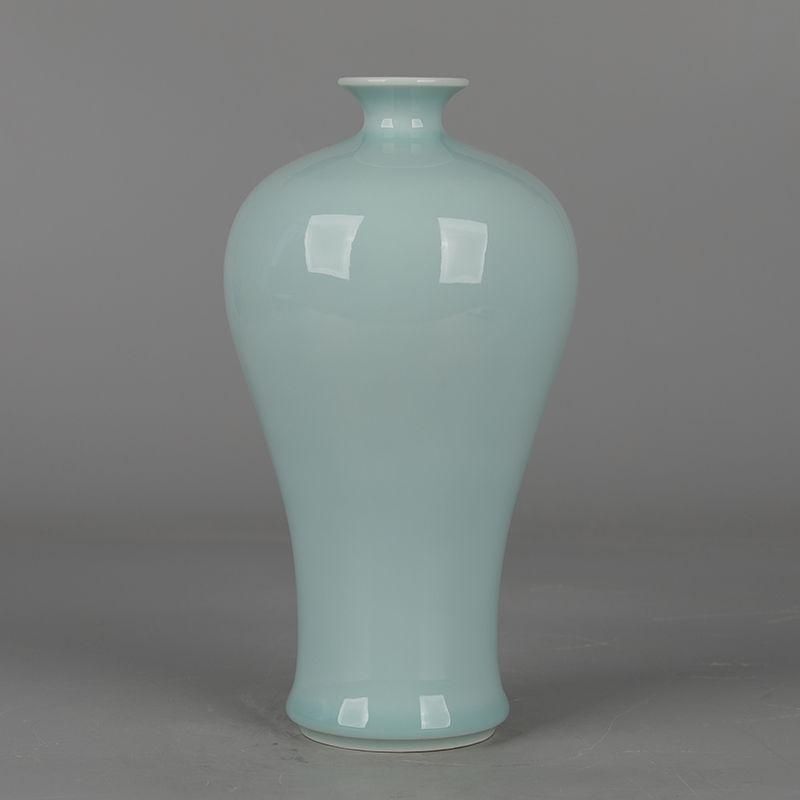 大清康熙青花窓人物紋花瓶 景徳鎮 陶磁器 装飾品 現代工芸品 美術品 置物 景徳鎮 青花山水花瓶 中国 陶磁器 工芸 - アートの友社 : ホーリ通信