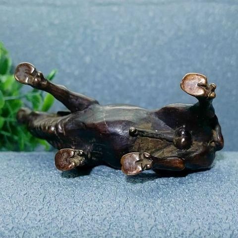 美術品・アンティーク・コレクション 銅製 干支牛 牡牛 茶台 卓上 風水