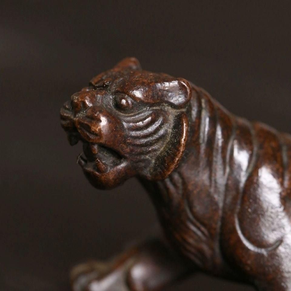 銅器 干支虎 圧紙 筆棚 文房具 茶道 茶寵 装飾品 工芸品 置物 - メルカリ