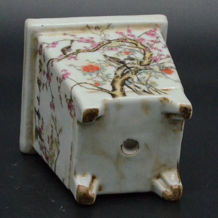 美術品・アンティーク・コレクション 景徳鎮 粉彩四方童子図花鉢 多肉菖蒲 美術品・アンティーク・コレクション 景徳鎮 粉彩四方童子図花鉢 多肉菖蒲