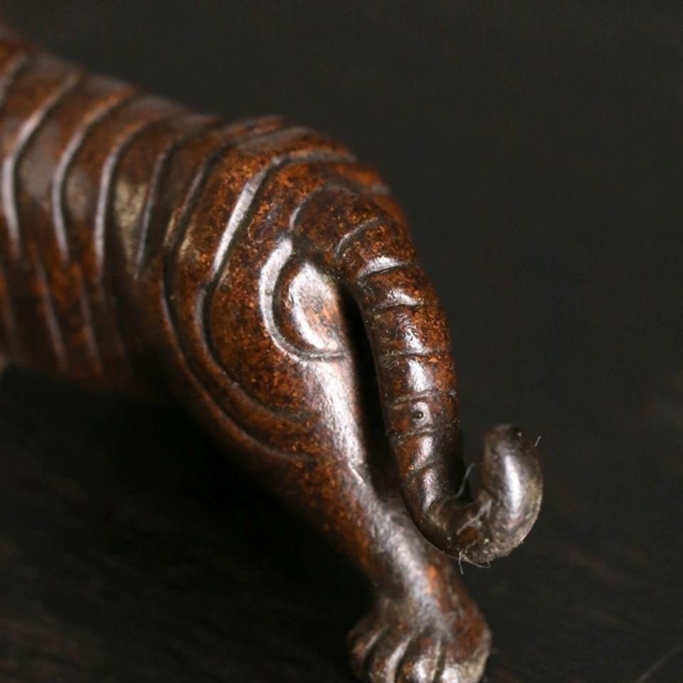 銅器 干支虎 圧紙 筆棚 文房具 茶道 茶寵 装飾品 工芸品 置物 - メルカリ