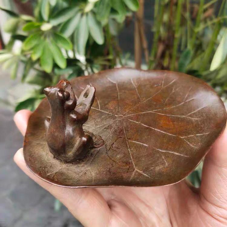 銅器 蛙筆洗 置物 蓮の葉蛙香挿します 工芸品 美術品 置物 - メルカリ