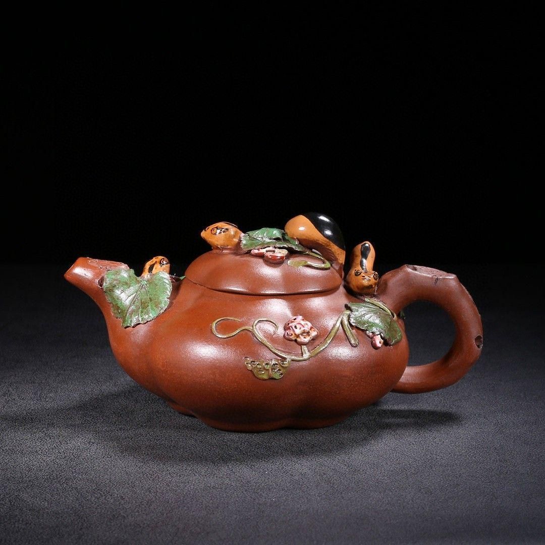 宜興 紫砂壷 リス葡萄壺 茶壺 茶器 置物 - メルカリ