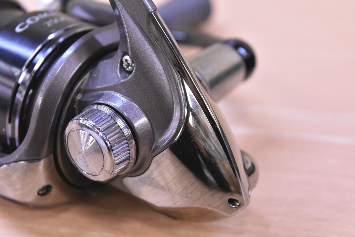 COMPLEX BB 2500HGS F6 スピニングリール 【公式通販】