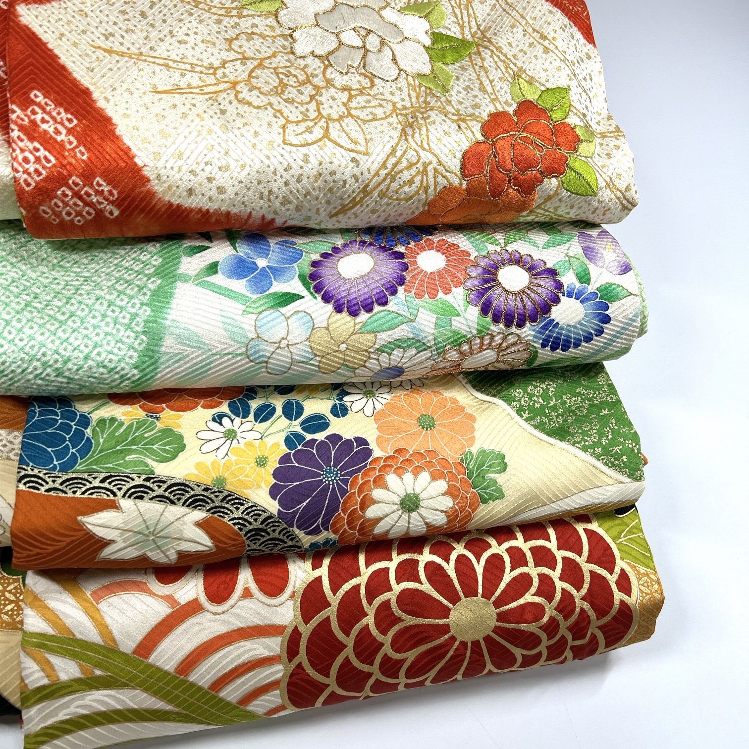 振袖 4枚 着物まとめ売り 同梱購入歓迎 リメイク用 着付け練習用