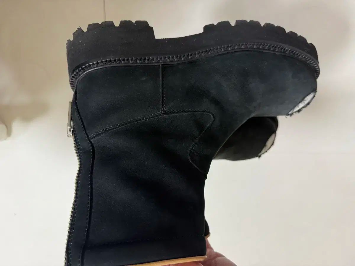 m*中様 [正規品｜美品] MM6 ブラックオープントゥアンクルブーツ マルジェ m*中様 [正規品｜美品] MM6 ブラックオープントゥアンクルブーツ