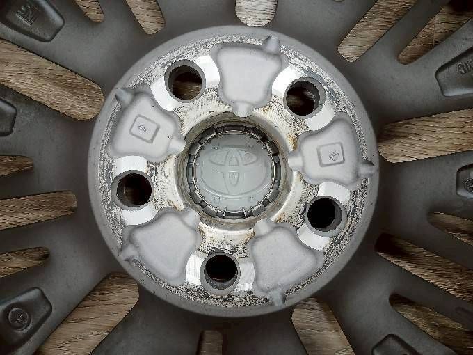 送料無料】【1本パンクあり】アルファード30後期 SCパッケージ 純正