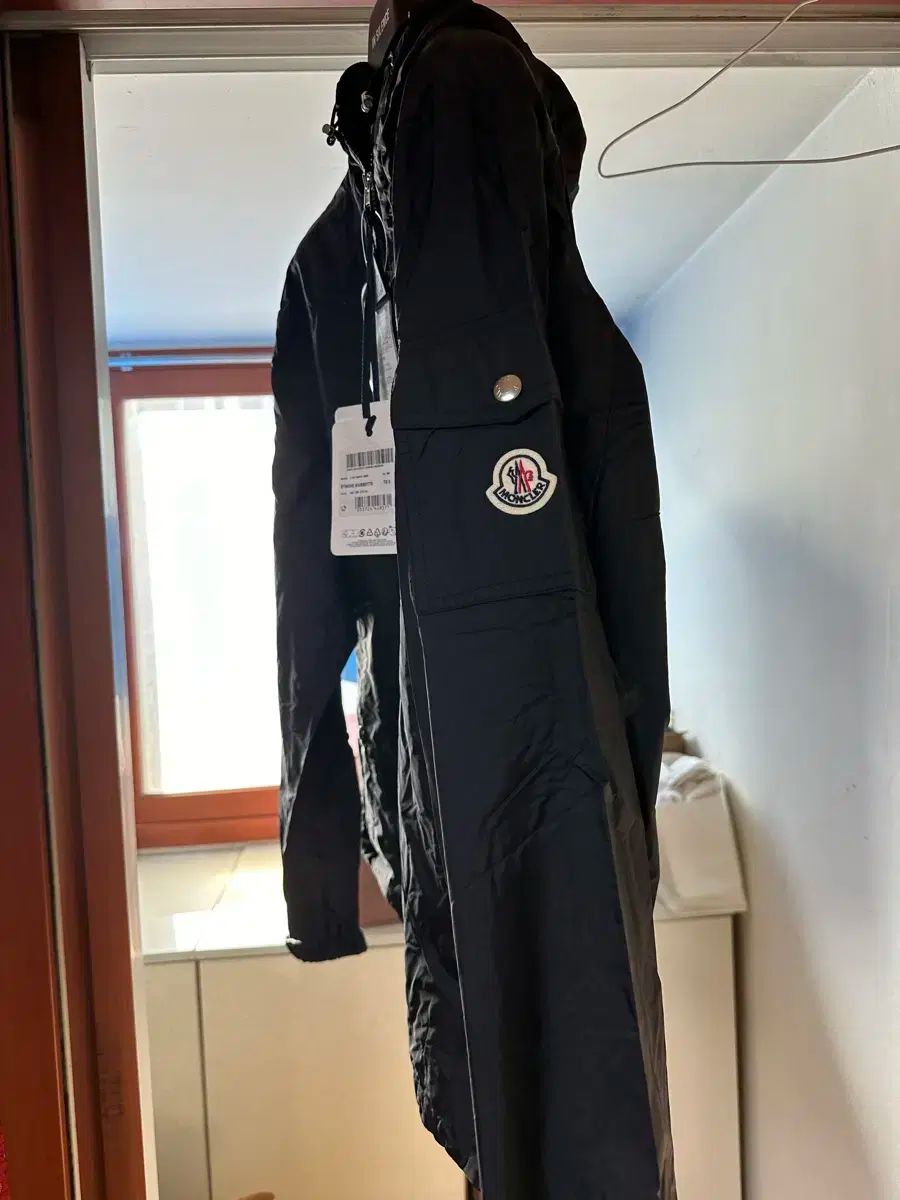 新品タグ付き♡モンクレールボーイズ ウインドブレーカー5A 新品