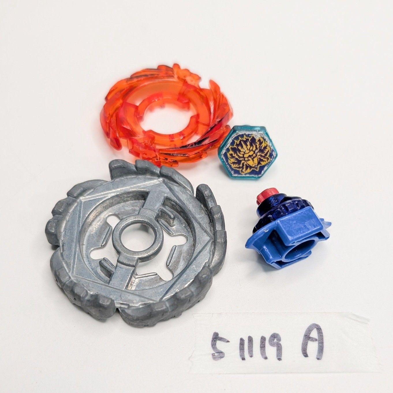 希少 メタルファイトベイブレード トルネードヘラクレオ 51119A 現状品