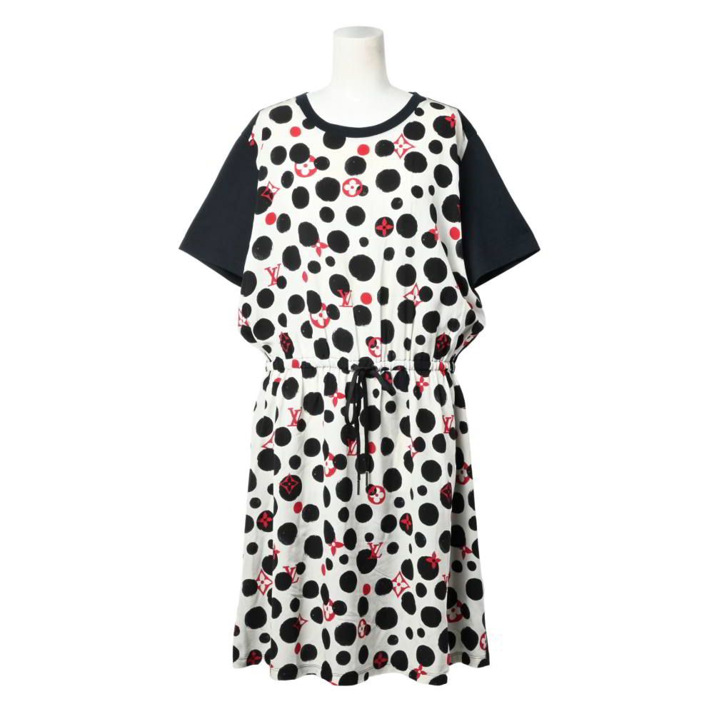 美品 LOUIS VUITTON プリーツ ワンピース V柄 ブラック S 美品 LOUIS VUITTON プリーツ ワンピース V柄 ブラック S