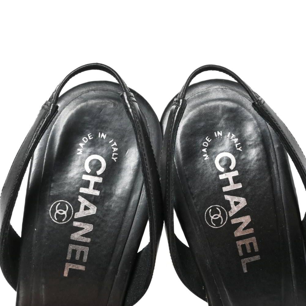 CHANEL チェーン付きサンダル 34 CHANEL チェーン付き レザー ヒール サンダル - メルカリ